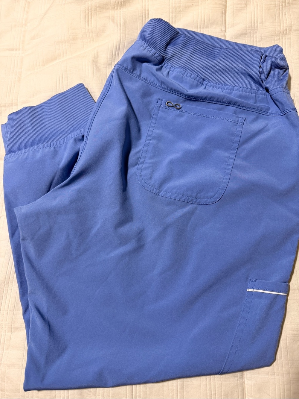 Women's Crewneck Ribbed-Waist Scrub Pants — Blue